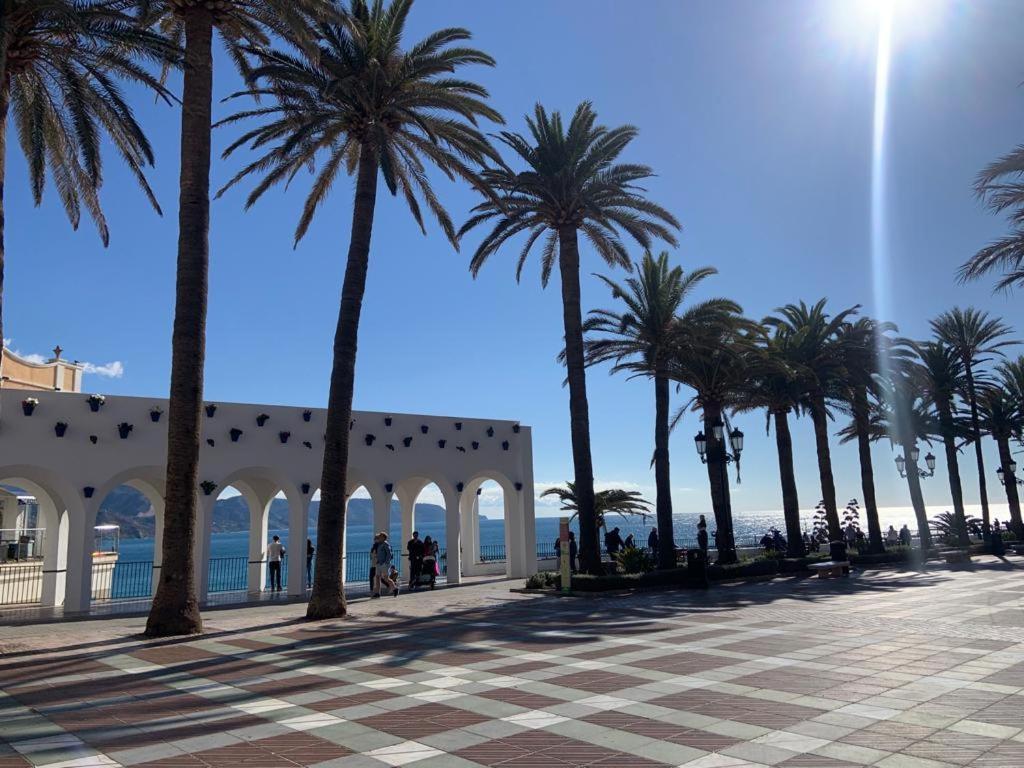 Luxury Sea View 2 Bedroom Apartment By Maison Jaken Nerja Eksteriør bilde